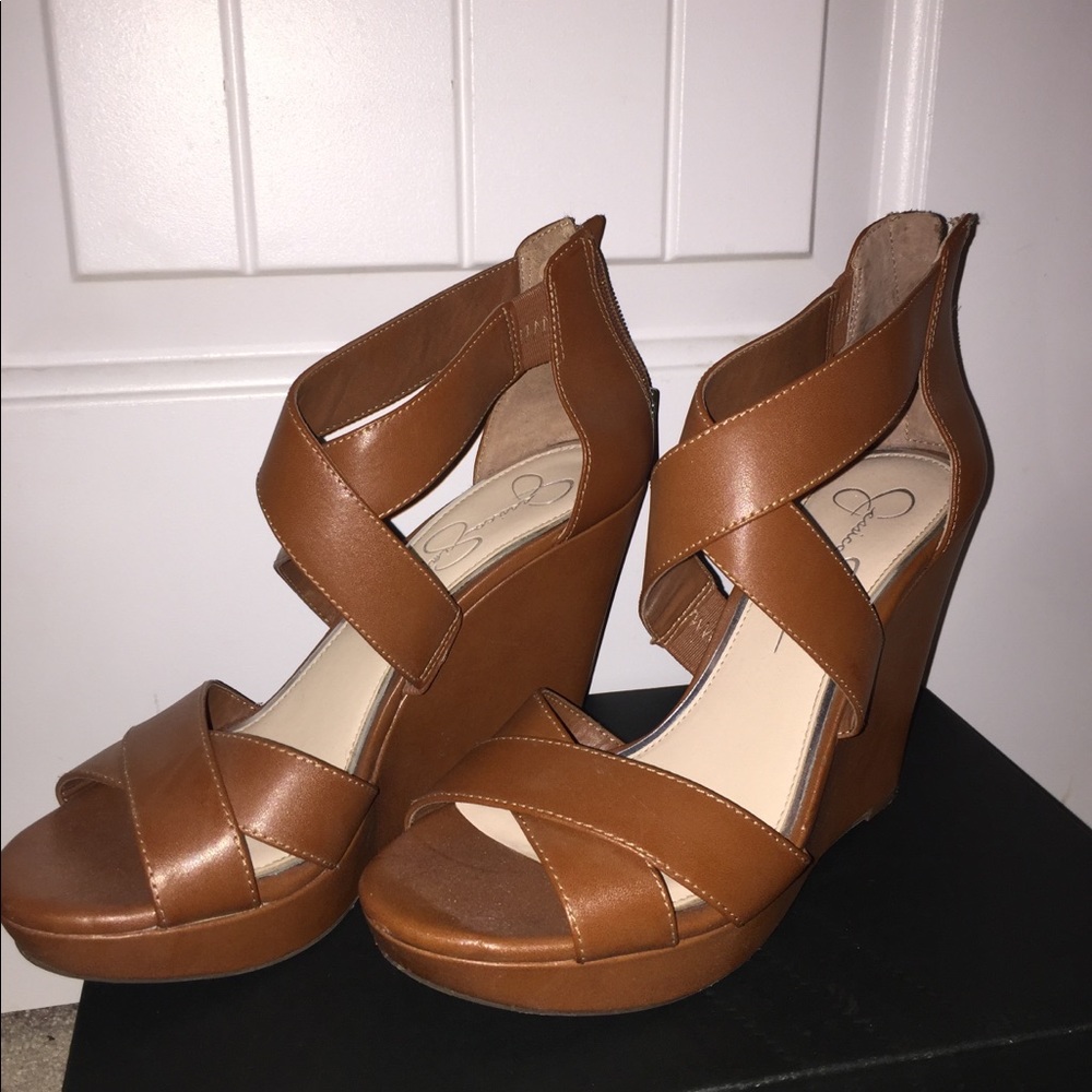 Brown wedges